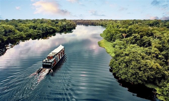 Os cruzeiros serão realizados a bordo do Aria Amazon, embarcação intimista com 16 suítes