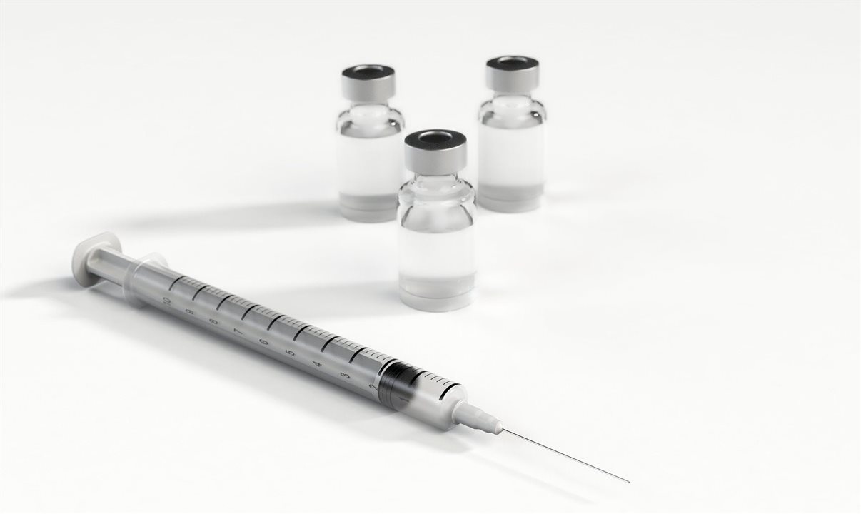 Pelo menos 70 vacinas contra o novo coronavírus estão em desenvolvimento