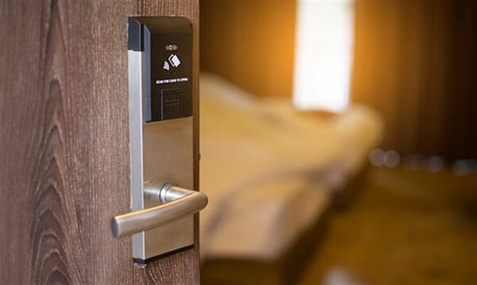 De acordo com profissionais do setor, a hotelaria é essencial no combate ao coronavírus