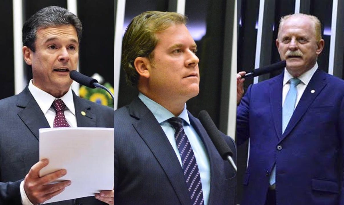 Os deputados André de Paula, Marx Beltão e Vermelho, todos do PSD, assinam o texto da PL