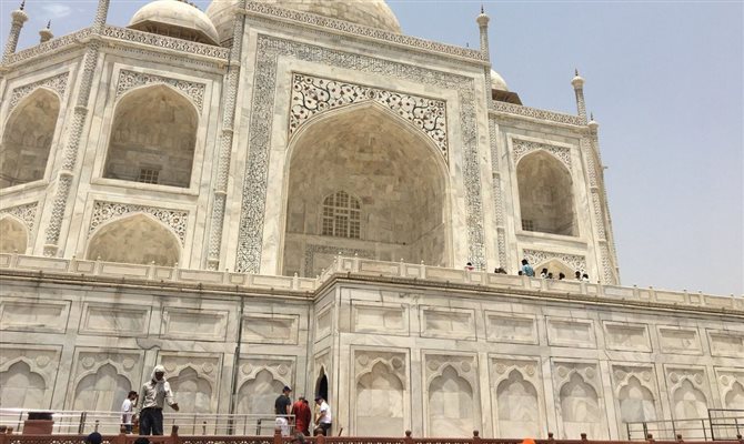 Medidas de bloqueio foram ampliadas em torno da cidade de Agra