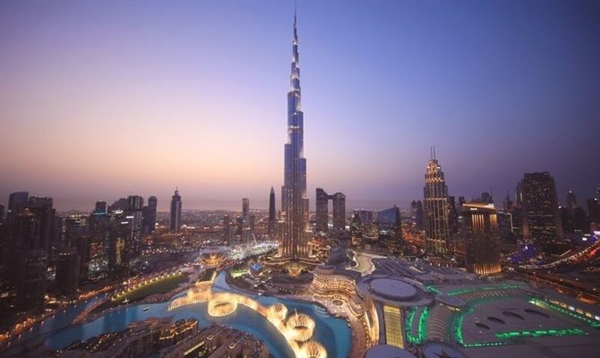 Vista da região onde está localizado o Burj Khalifa, um dos pontos mais conhecidos da cidade
