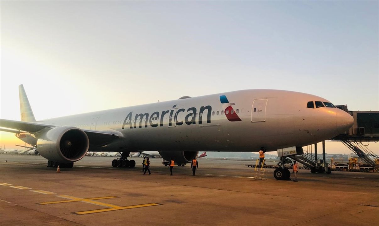 American Airlines reduz dívidas pendentes em US$ 2,8 bilhões