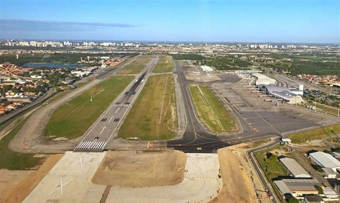 A pista de pouso e decolagem do aeroporto foi expandida em 210 metros, com comprimento de 2.755 metros