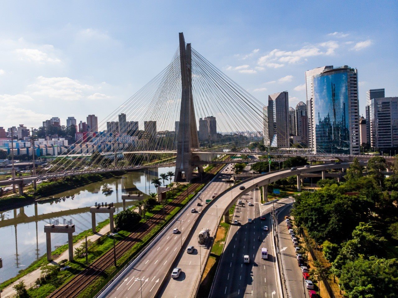 A capital paulista também recebeu a primeira colocação em mobilidade e acessibilidade