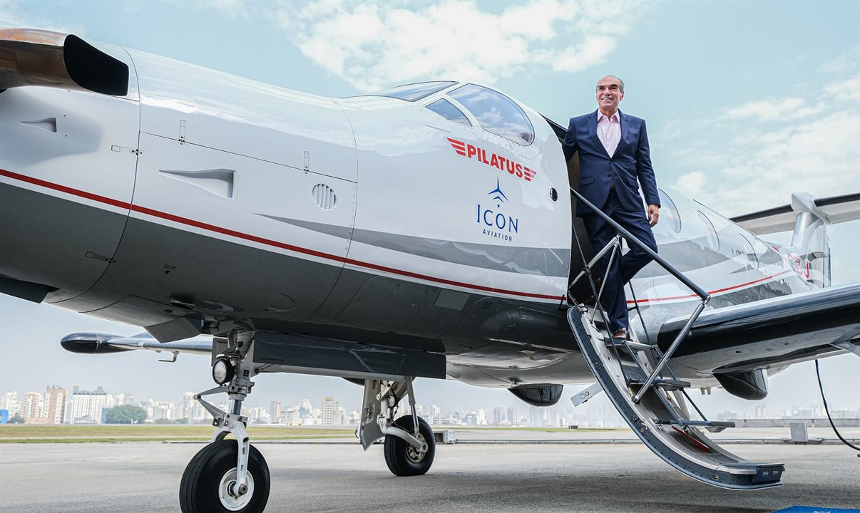 Michael Klein, CEO da Icon Aviation