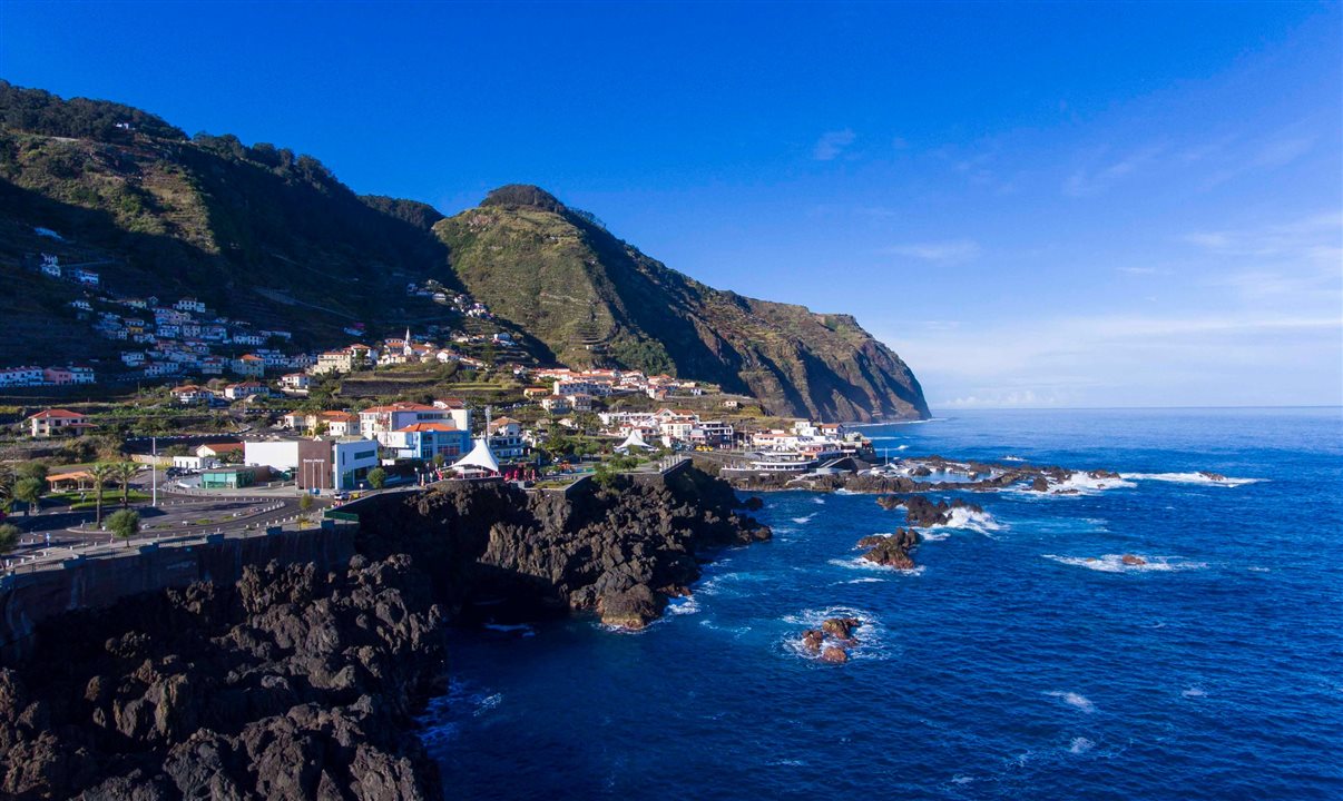 A Ilha da Madeira foi destacada por seus atrativos ao ar livre e na natureza