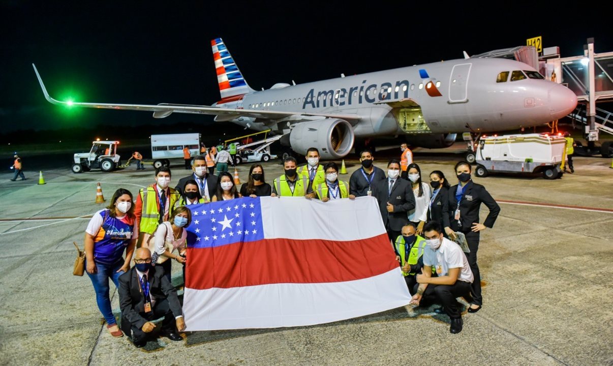 Equipe comercial e de aeroporto da American Airlines