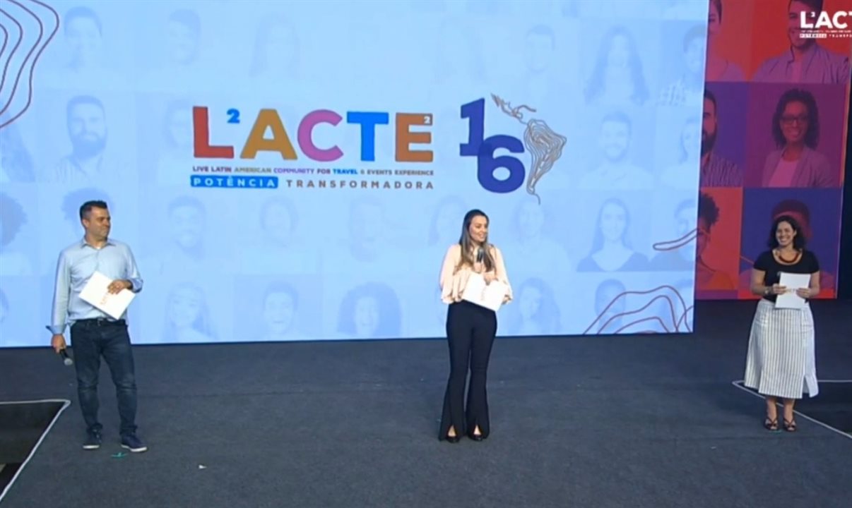 Gustavo Elbaum, Roberta Moreno e Larissa Licatti, da Alagev, deram início ao primeiro dia do Lacte 16, no WTC Golden Hall, em São Paulo