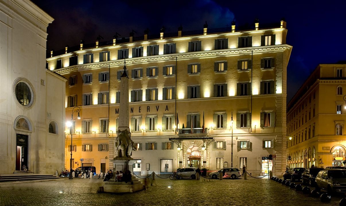 O hotel ocupará o antigo Palazzo Fonseca, localizado no centro histórico de Roma