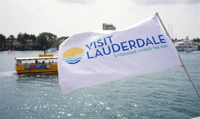 O Lauderdale Loyalist visa os agentes de viagens apoiando seus requisitos de aprendizado de destino