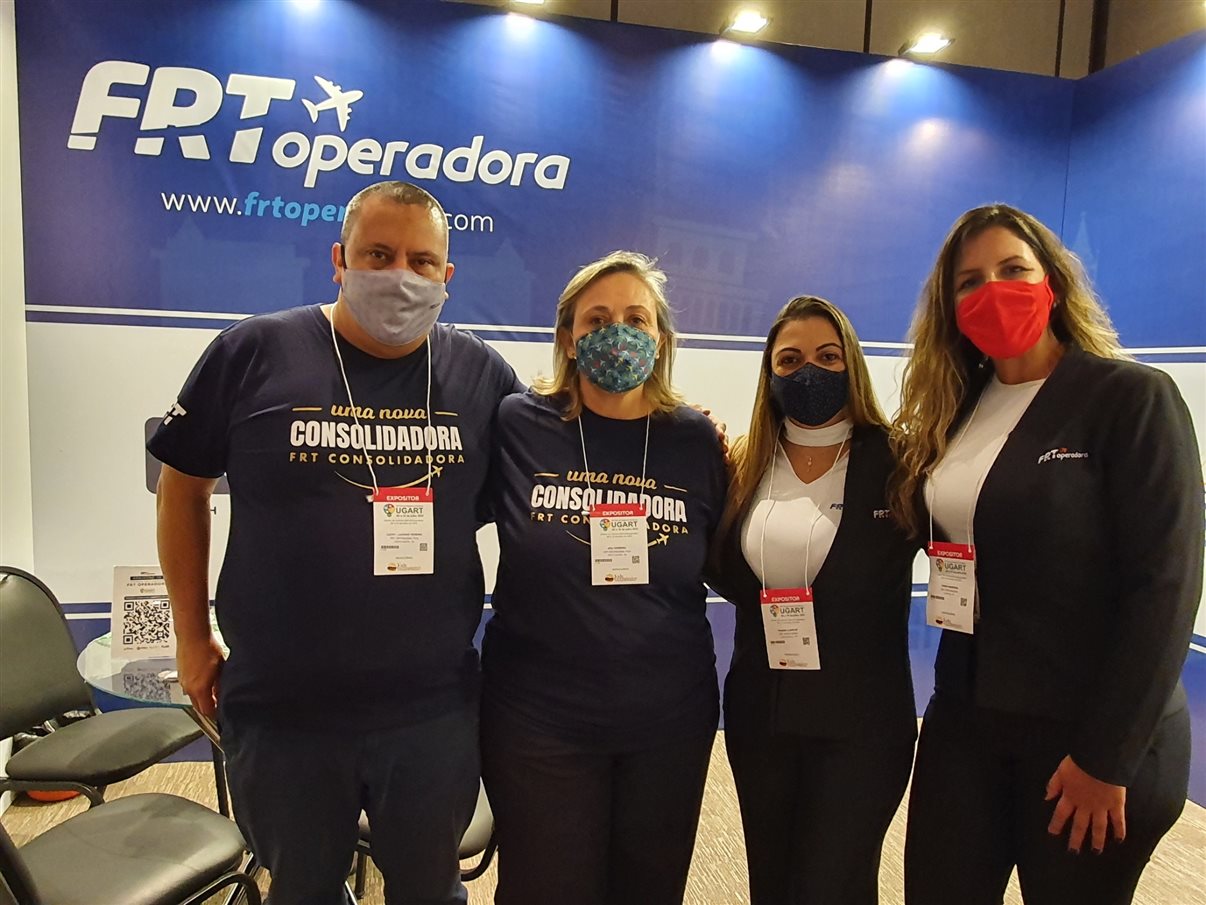 Luciano Teixeira, Déa Ferreira, Viviane Alencar e Chris Marfara, da FRT Operadora