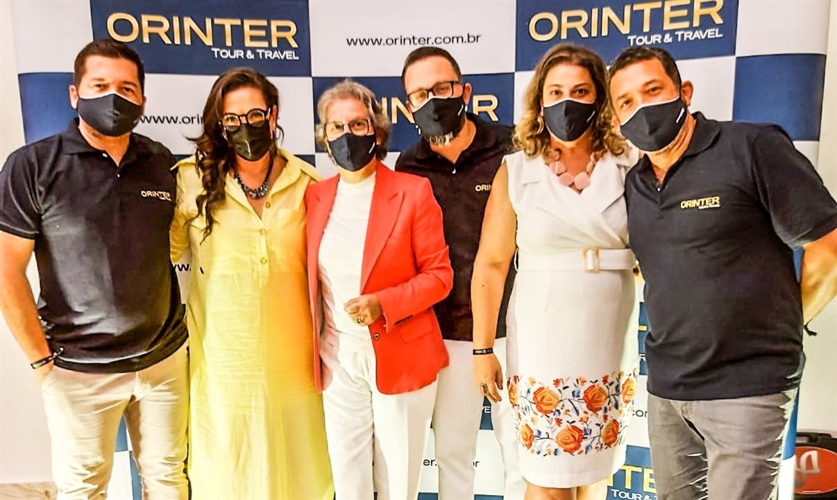 Parte da equipe Orinter: Vinicius Chagas, Giovanna Paulineli, Ana Maria Berto, Roberto Sanches, Fanny Bastos e Jorge Souza