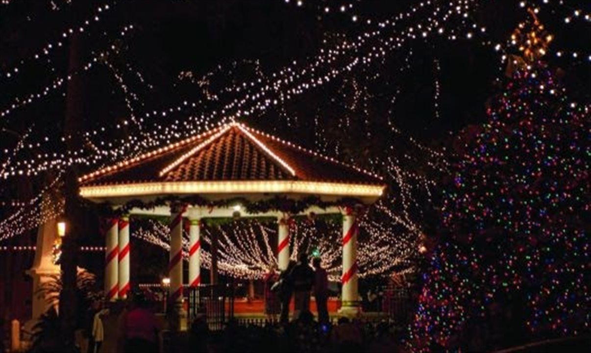 Nights of Lights de St Augustine foi eleita uma das dez melhores exibições de luzes natalinas do mundo pela National Geographic