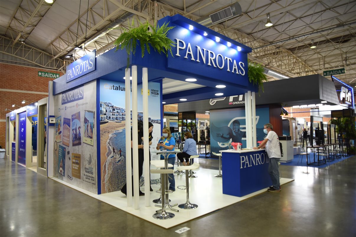 PANROTAS marca presença na feira em estande com parceria da Disney Destinations e do Turismo da Catalunha