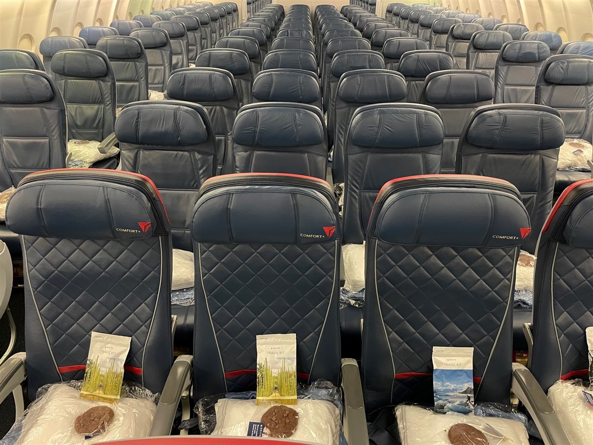 Delta Air Lines recebe clientes com cookies de chocolate