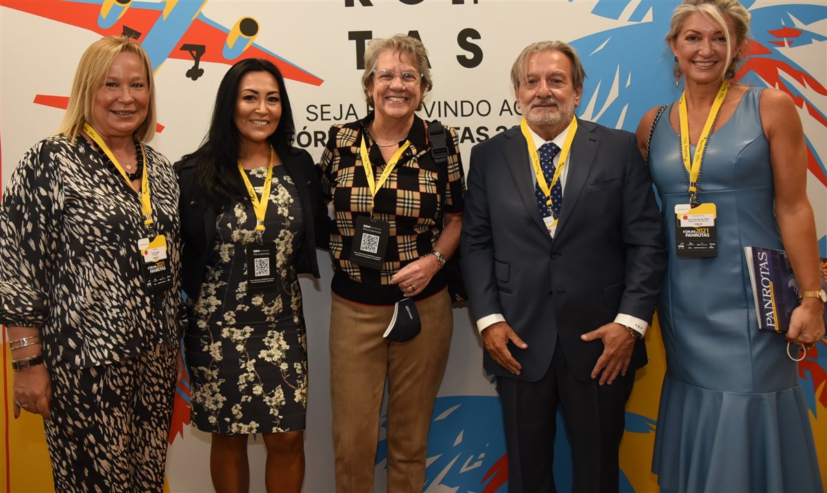 Silvia Nardi (Pluralis), Leonor Bernhoeft (LTN Brasil), Ana Maria Berto (Orinter Tour & Travel), Guillermo Nardi (Pluralis) e Cátia Frias (American)