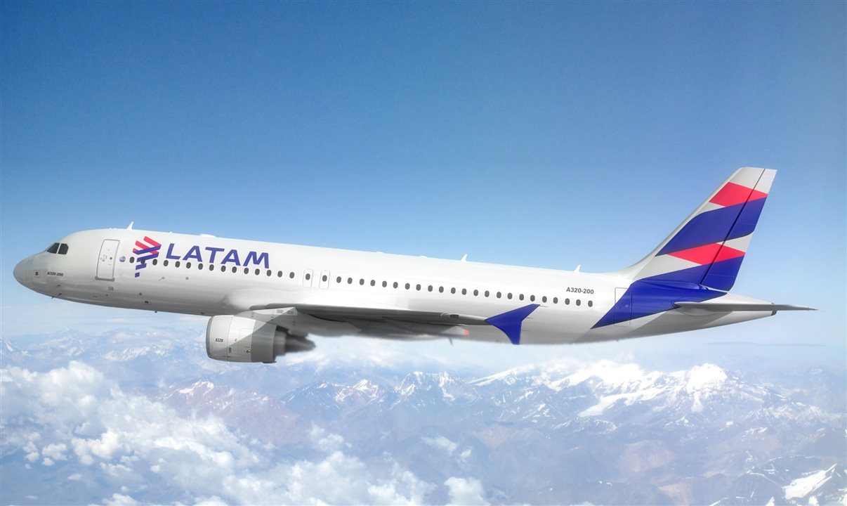 A Latam informou que foram cancelados 127 voos entre os dias 06 e 12 de janeiro