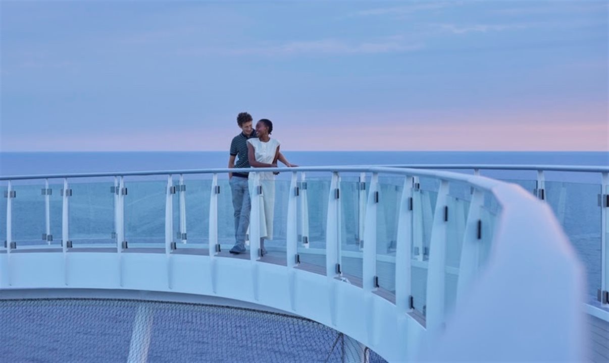 O pacote de casamento está disponível nos cruzeiros dos navios Costa Toscana, Costa Fortuna e Costa Favolosa com embarques entre dezembro de 2022 e abril de 2023