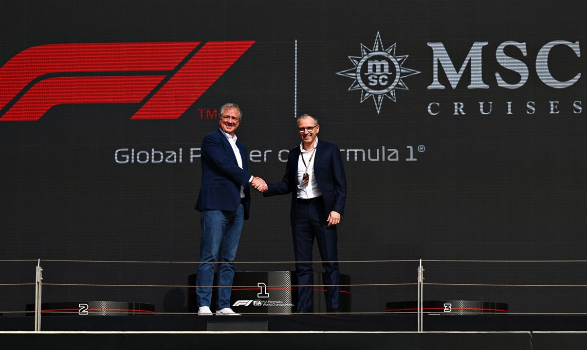 Pierfrancesco Vago, Presidente Executivo da MSC Cruzeiros e Stefano Domenicali, Presidente e CEO da Fórmula 1