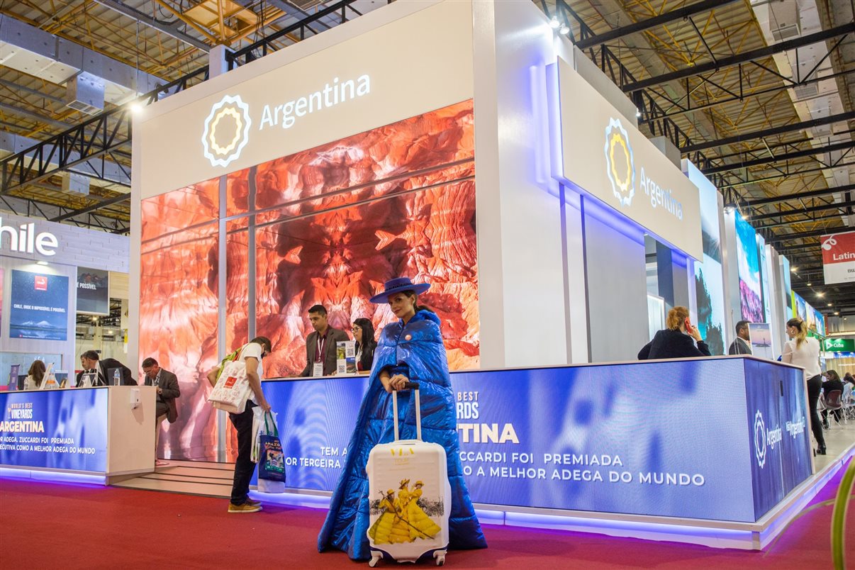 El stand de Argentina votado como el mejor de WTM 2022