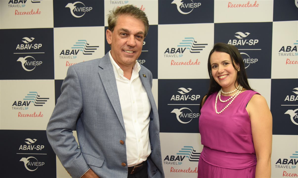 Fernando Santos e Juliana Assumpção, da Abav-SP | Aviesp