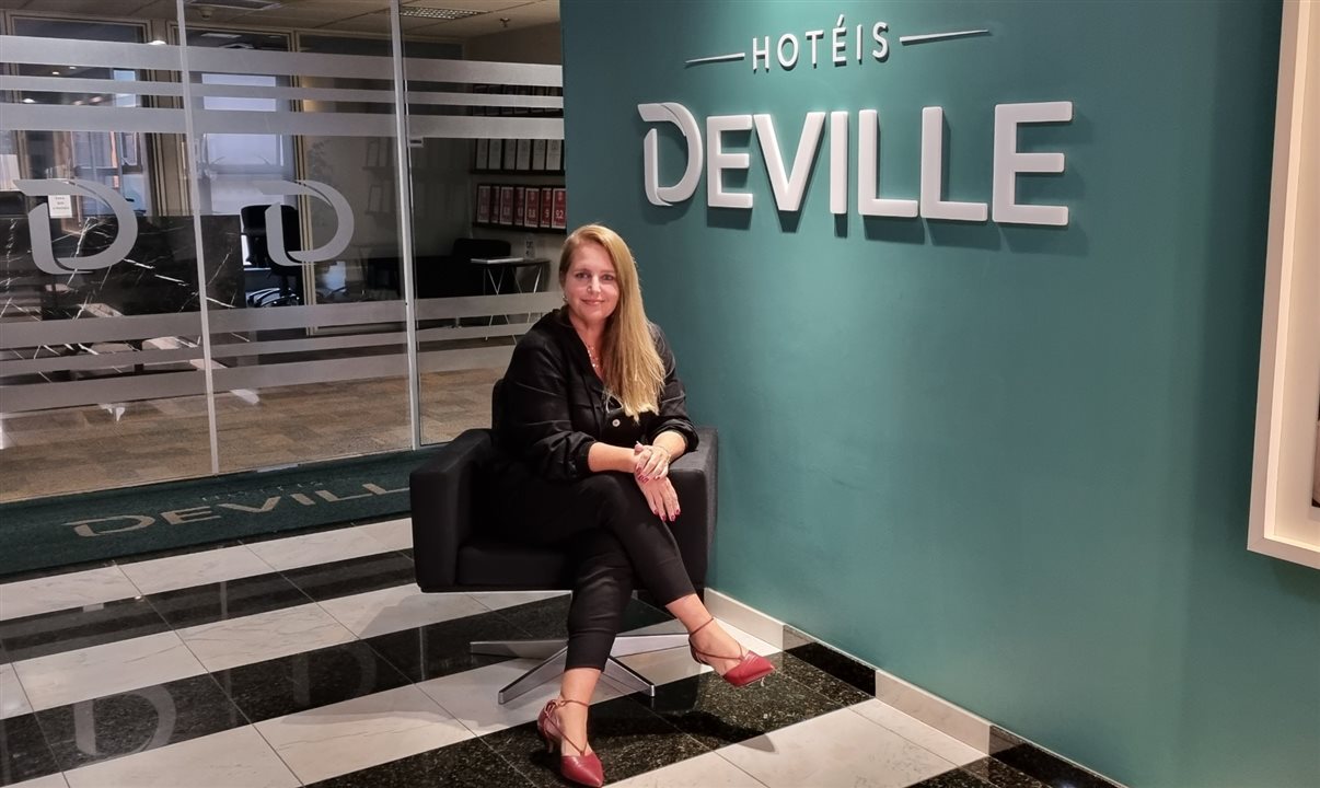 Flavia Zülzke é a nova diretora de Marketing e Vendas da rede Deville
