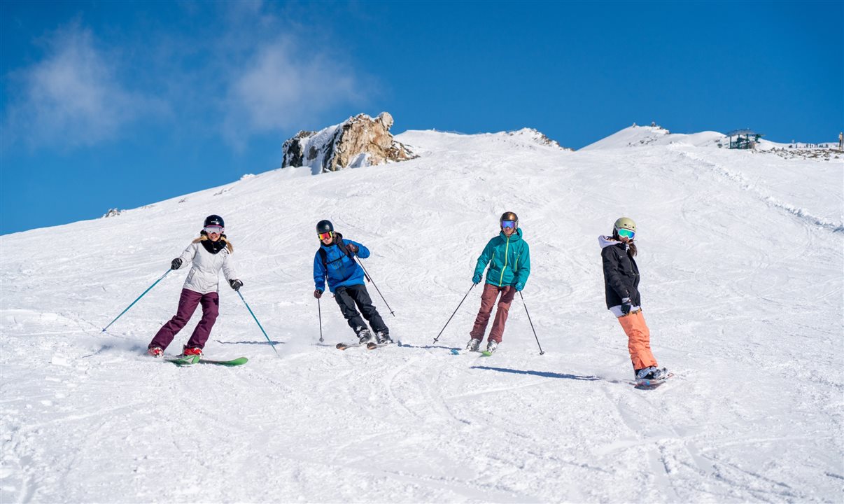 Aproveite a temporada de neve em Bariloche para praticar esportes de inverno