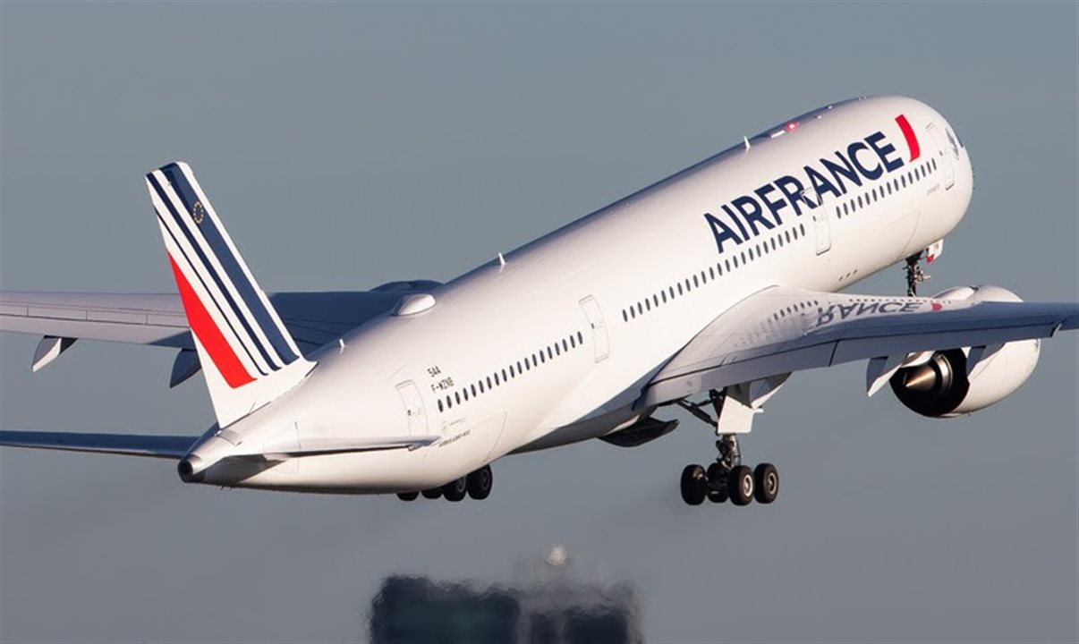 A aérea atuou com métodos de descarbonização e iniciativas ecorresponsáveis em voos para Montreal e Lisboa