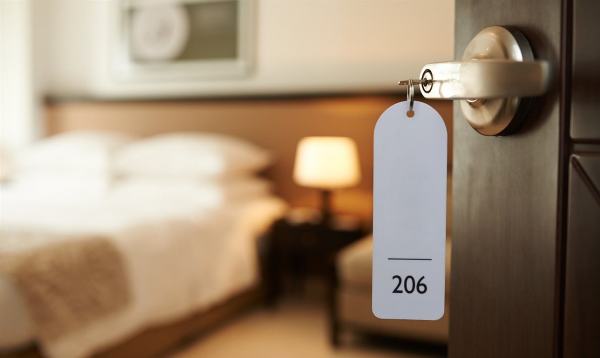 O pacote da consultoria permite que os hoteleiros possam refinar, revisar e reenviar os termos da oferta