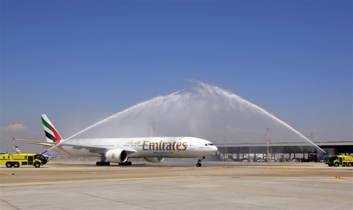 O voo entre Dubai e Tel Aviv será operado diariamente