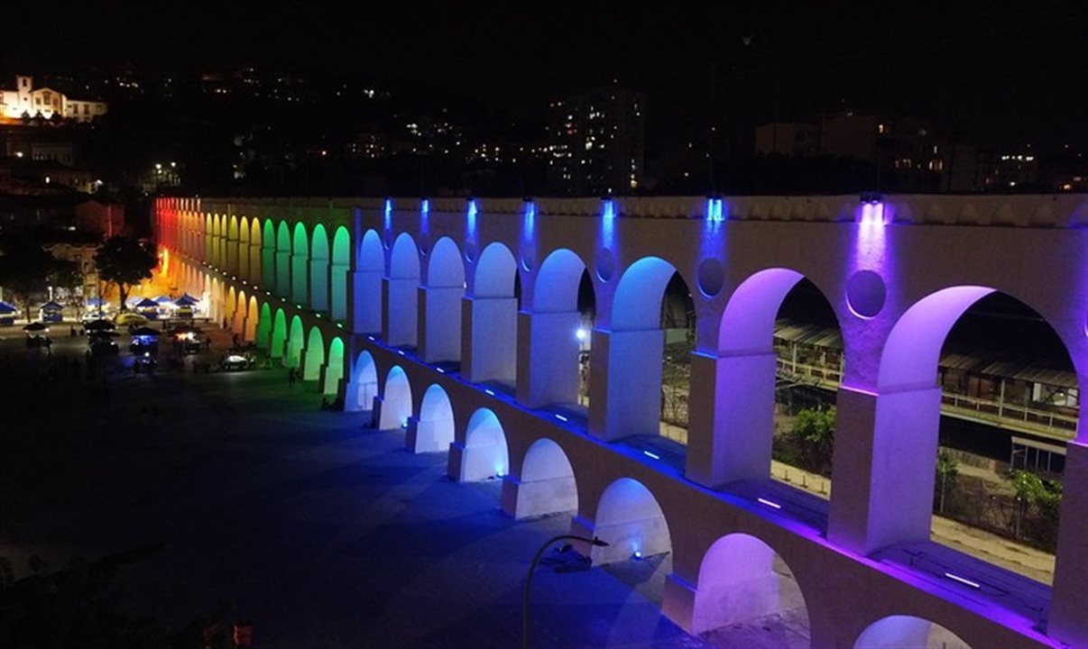 Arcos da Lapa com iluminação especial