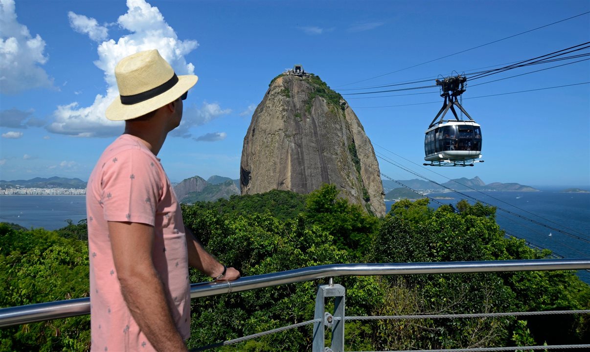 O relatório também mostra que, ao todo, 72% dos consumidores brasileiros afirmaram querer viajar e conhecer novos lugares