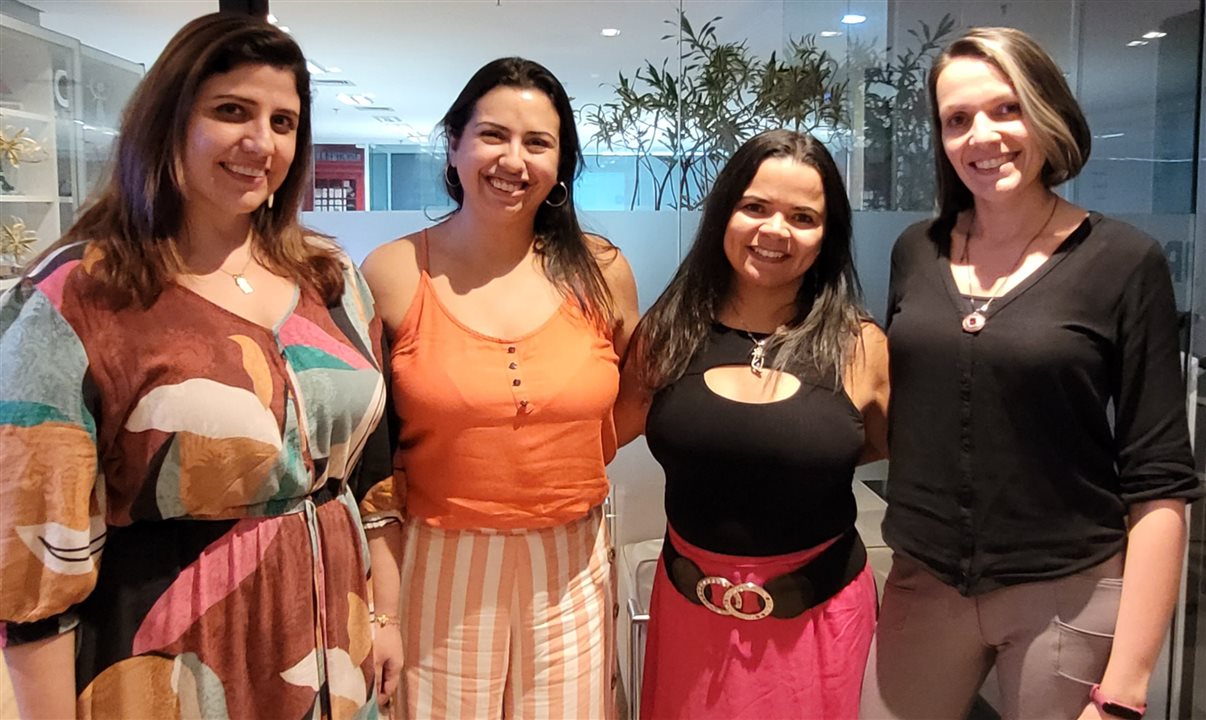 Mariana Rossi (Marketing), Bruna Sanchez (Incentivo), Silvana Oliveira (Operações), Juliana Polito (Marítimo)