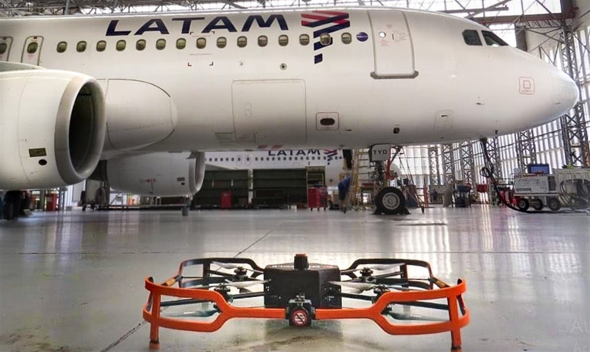 O uso de drones pela Latam aumenta a eficiência e a qualidade da inspeção de aeronaves