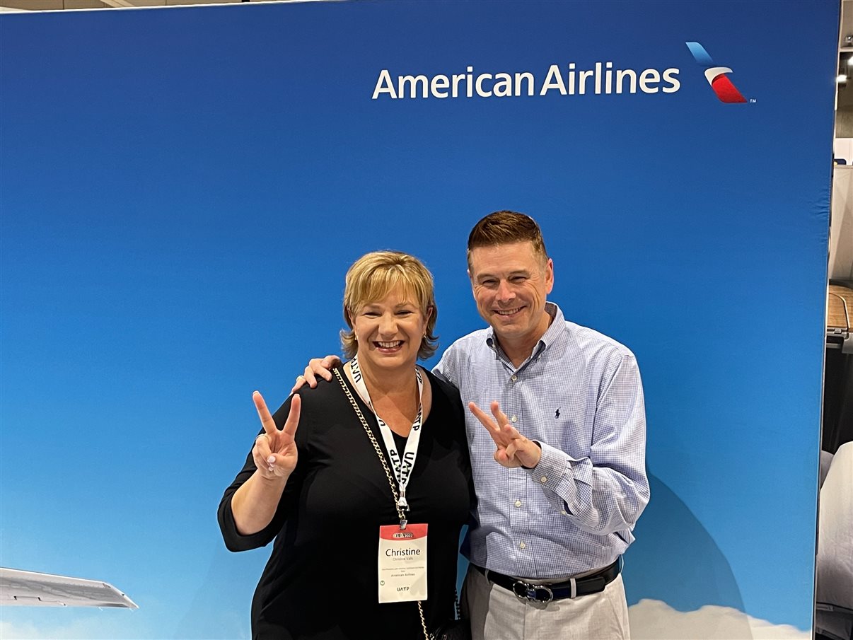 Christine Valls, VP da American Airlines para a América Latins, comemorou hoje 32 anos de empresa