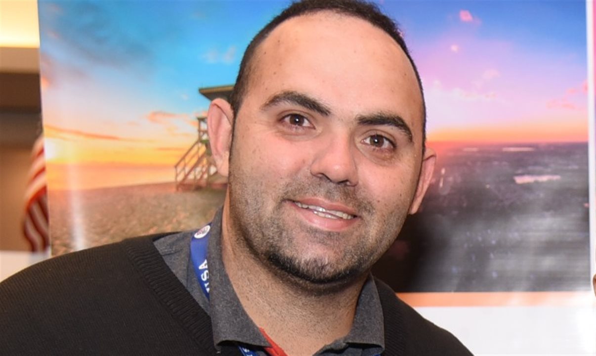 Raphael Silva, da RCA Operadora, o mais votado pelos agentes de viagens como melhor promotor de vendas