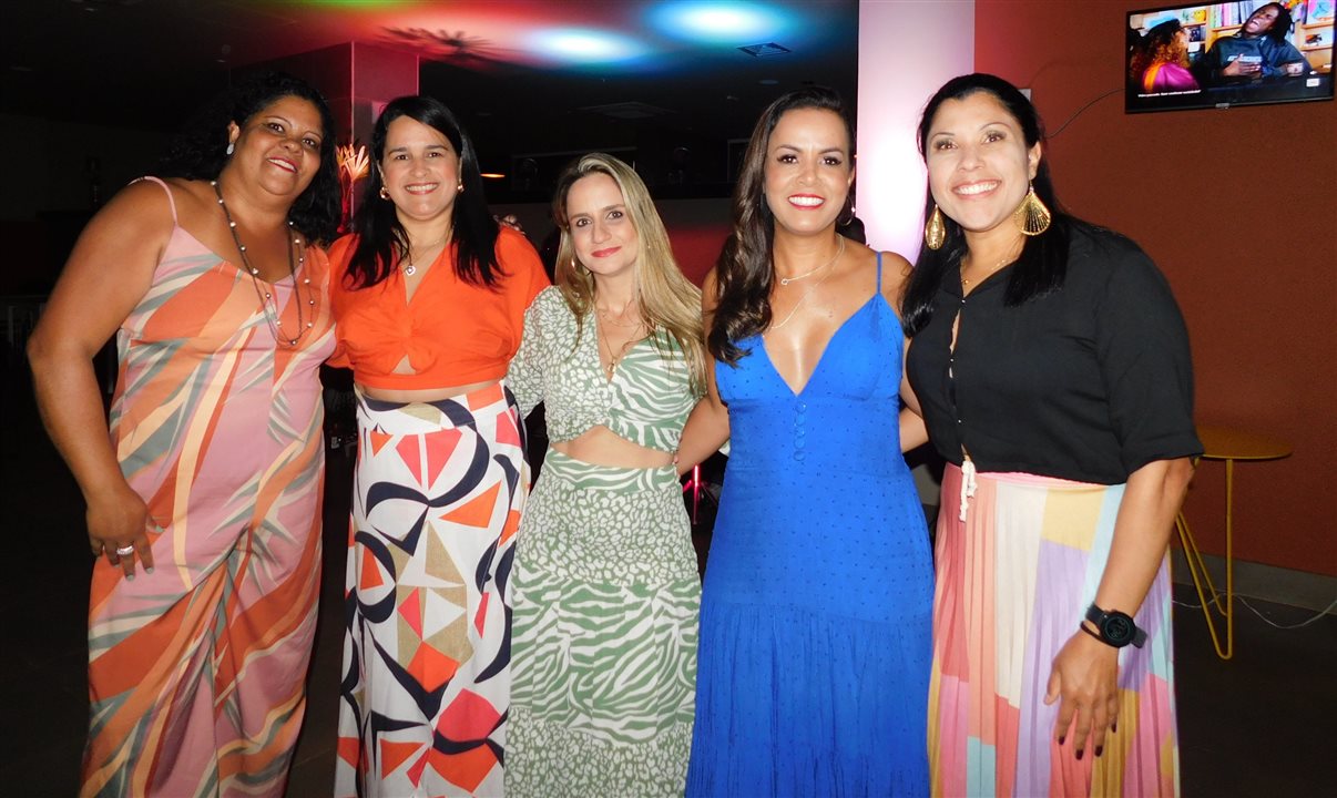 Priscila Lima, Paloma Freitas, Priscilla Bacalháo, Renata Motta e Maitê Ragazzi