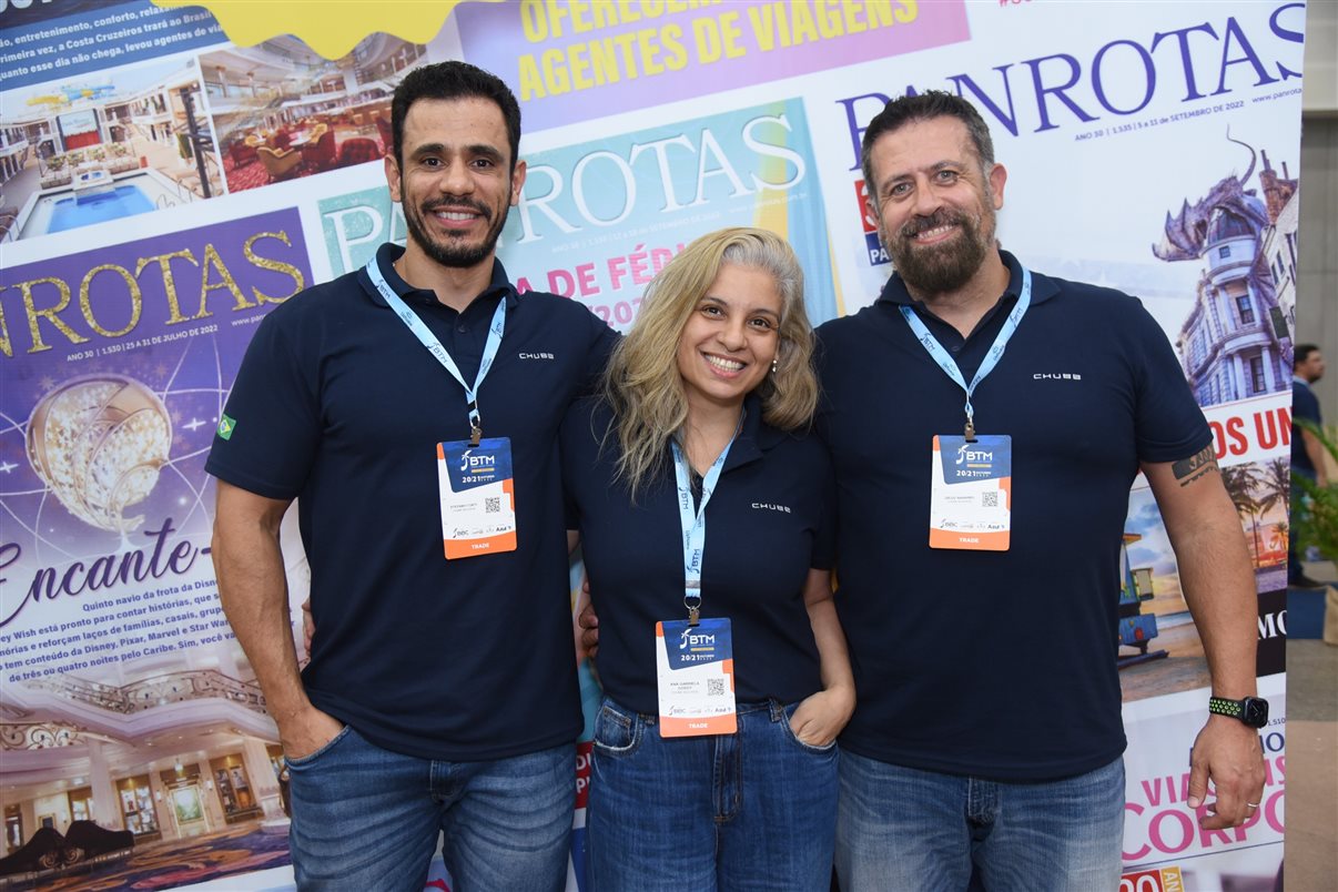 Stefano Curti, Ana Gabriela Godoy e Diego Navarro, da Chubb Seguros 