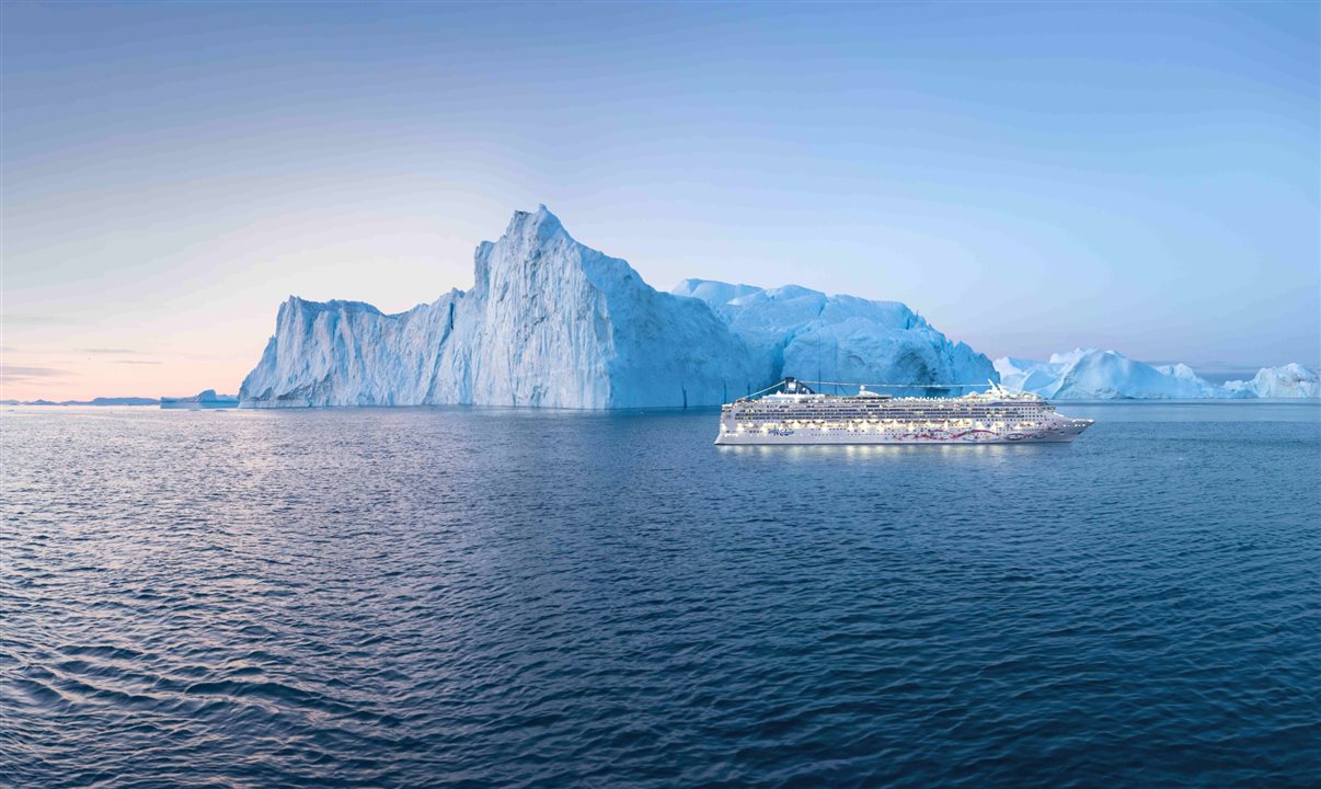 Serão viagens de 14 dias, navegando por Deception Island e Elephant Island, a noroeste da península Antártica, com partida e retorno a Buenos Aires