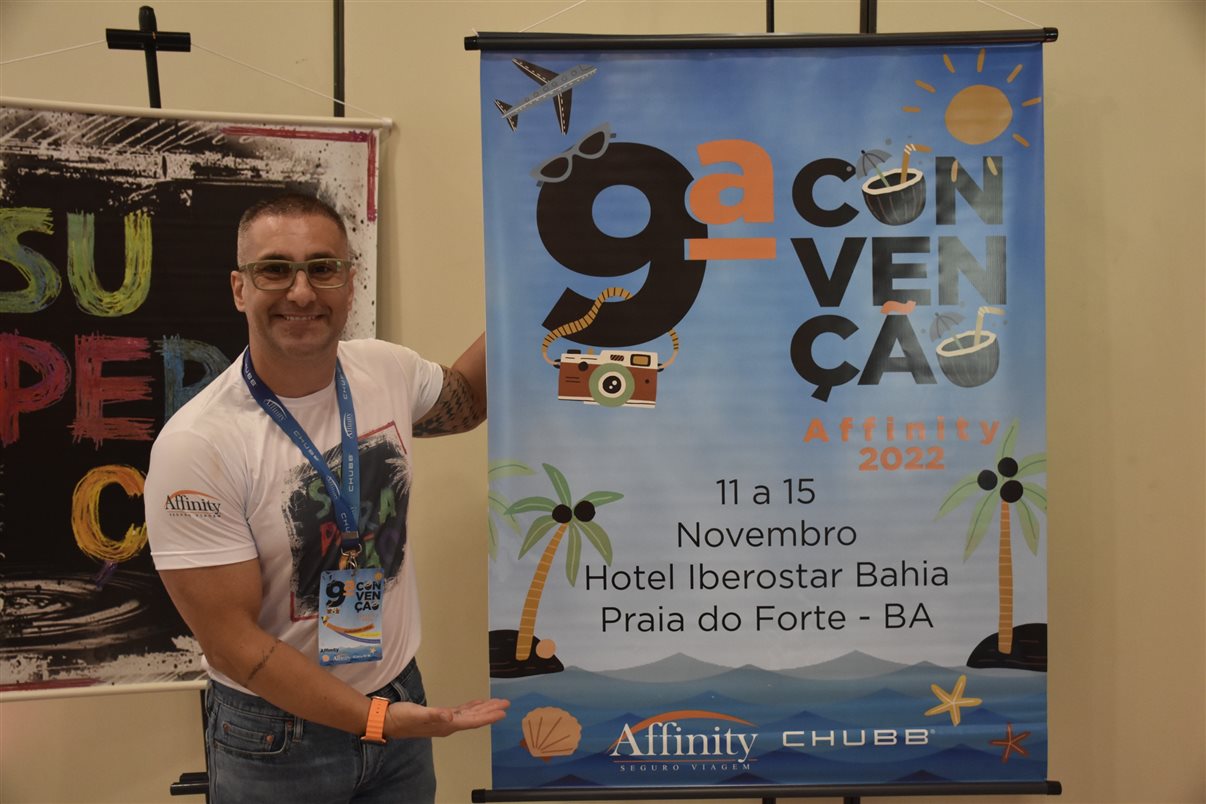 Alexandre Lança, diretor de Marketing e Eventos da Affinity, fez o anúncio para colaboradores durante a convenção da empresa