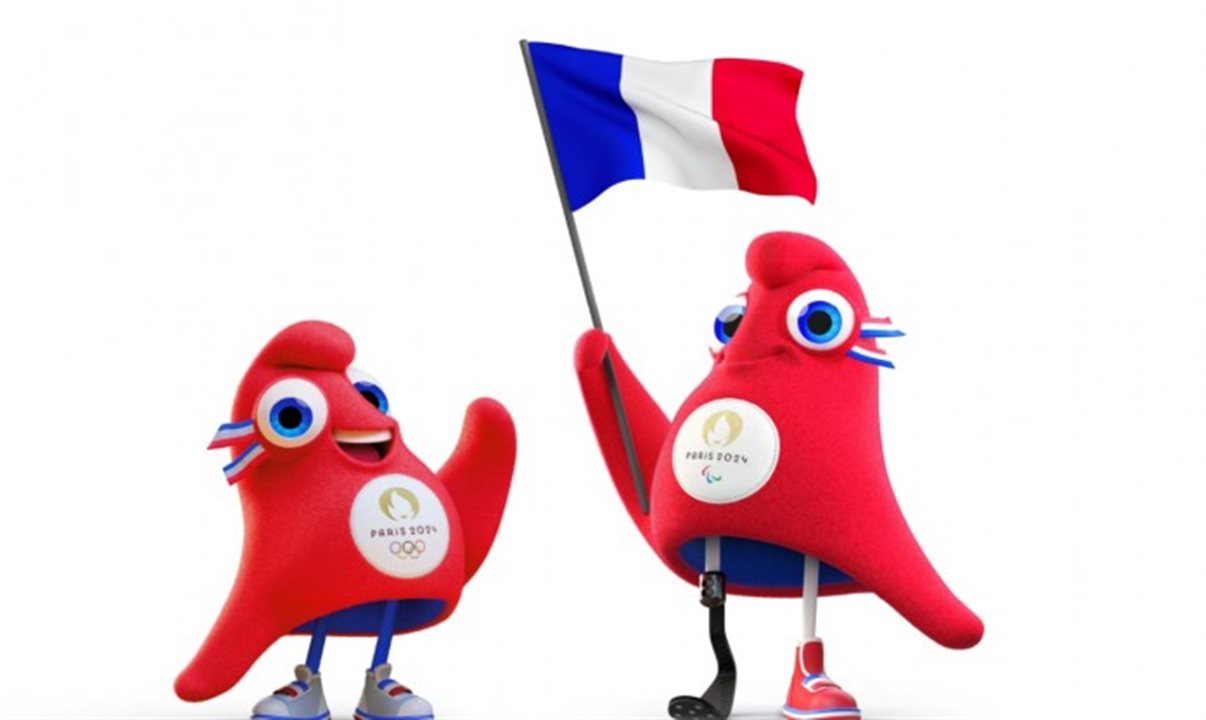 As boinas vermelhas saíram do vestuário francês diretamente para os Jogos Olímpicos de Paris em 2024