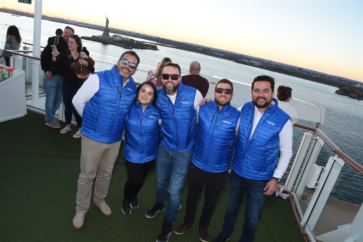 Jorge Souza, Isabela Bernardo, Roberto Sanches, Eduardo Vansan e Waldemir Júnior, da Orinter