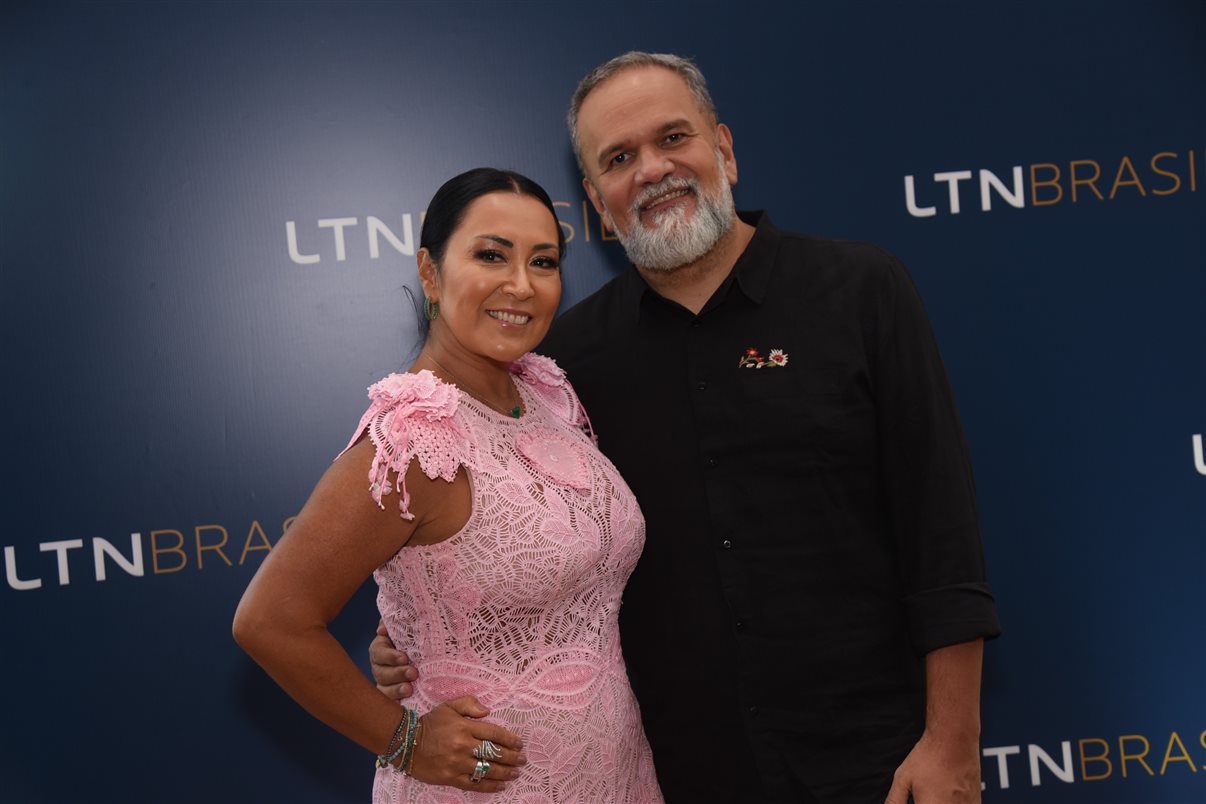 Leonor Bernhoft, com Tiago Grandizoli, da Iberia/British