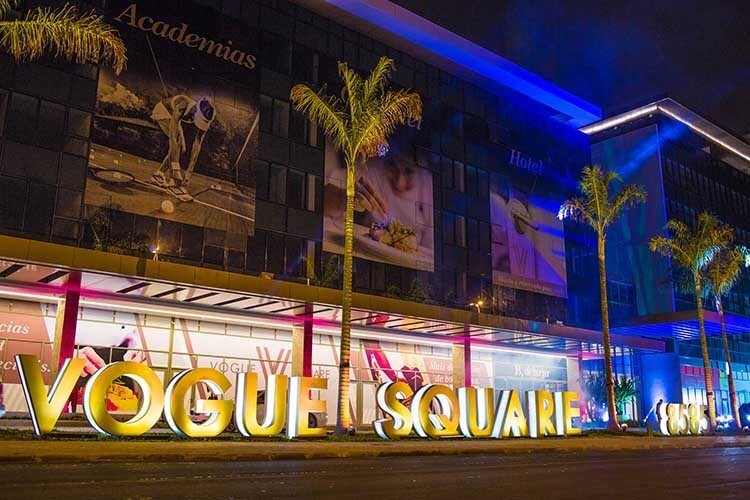 Vogue Square Fashion Hotel by Lenny Niemeyer