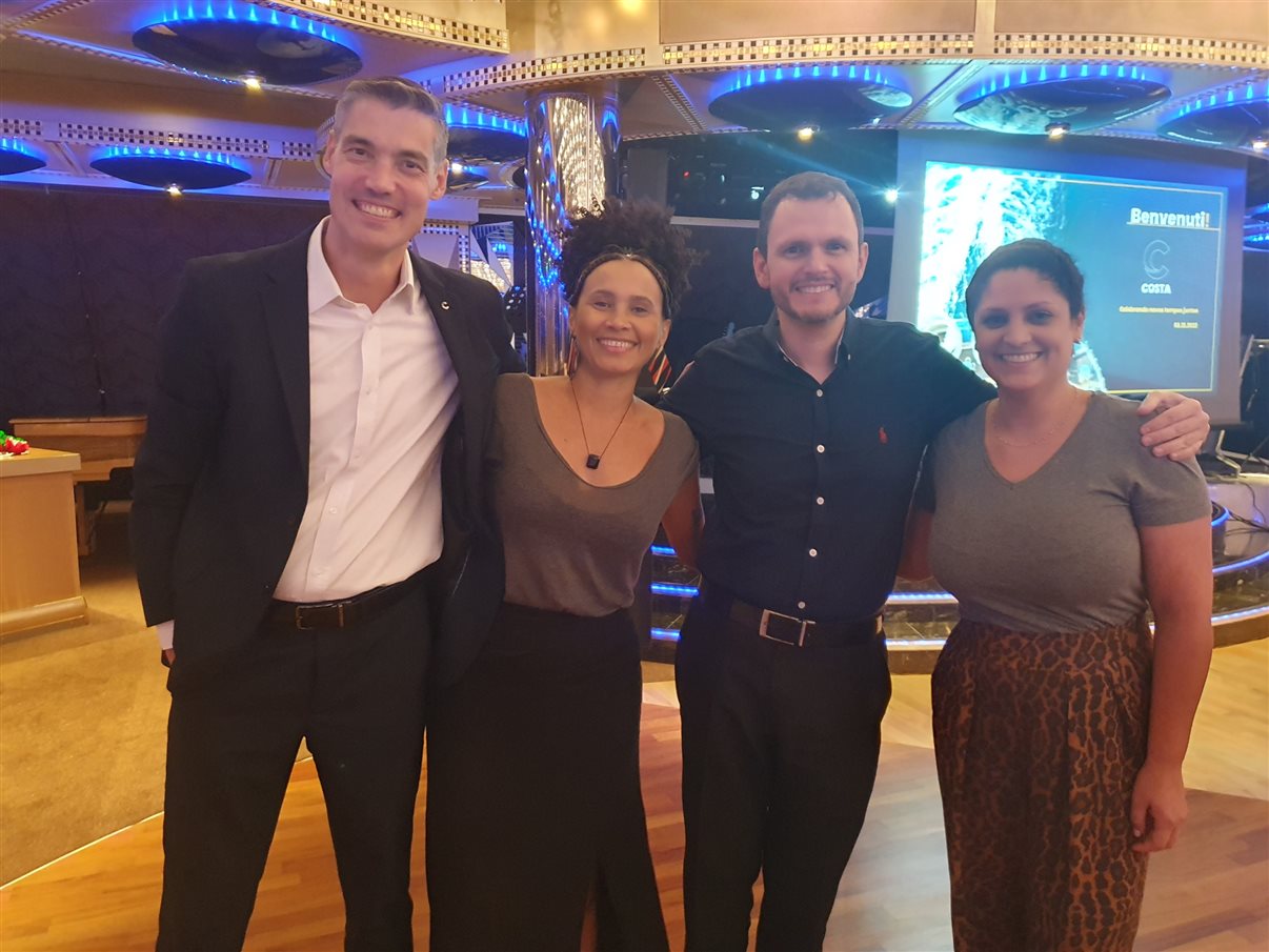 Vinicius Freitas, Dorivania Moraes, Ruy Ribeiro e Leila Melo, da Costa Cruzeiros