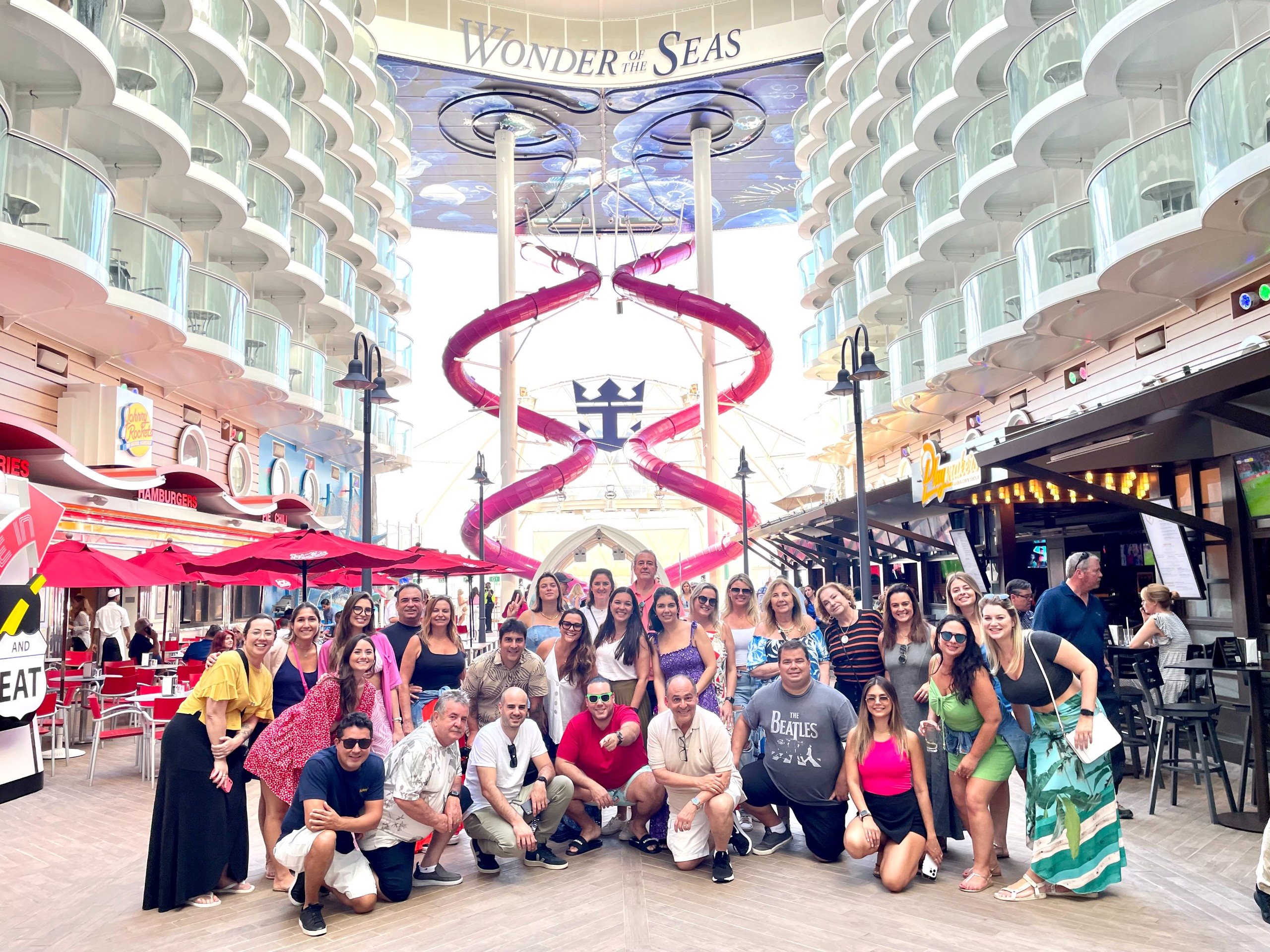 Na viagem inaugural do Wonder of the Seas pelo Caribe, a R11 Travel e a Royal Caribbean recebem um grupo de agentes de viagens e influenciadores brasileiros 