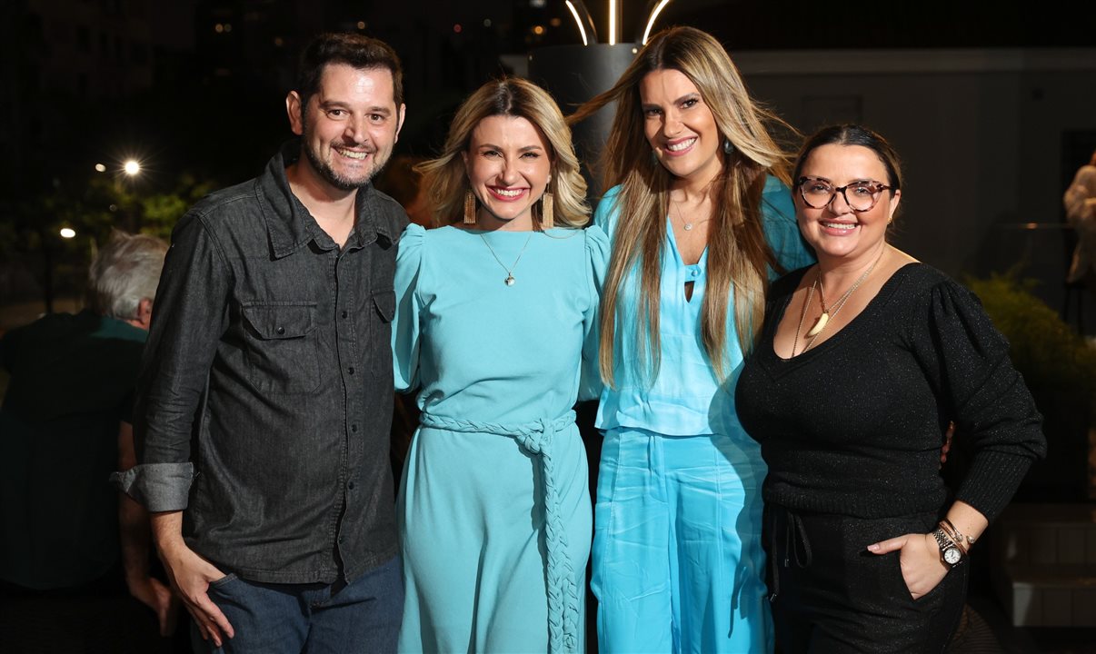 Marcos Oliveira, da PR de Curaçao, Lala Rebelo, Andrea Guimarães e Janaina Araújo, do Escritório de Turismo de Curaçao