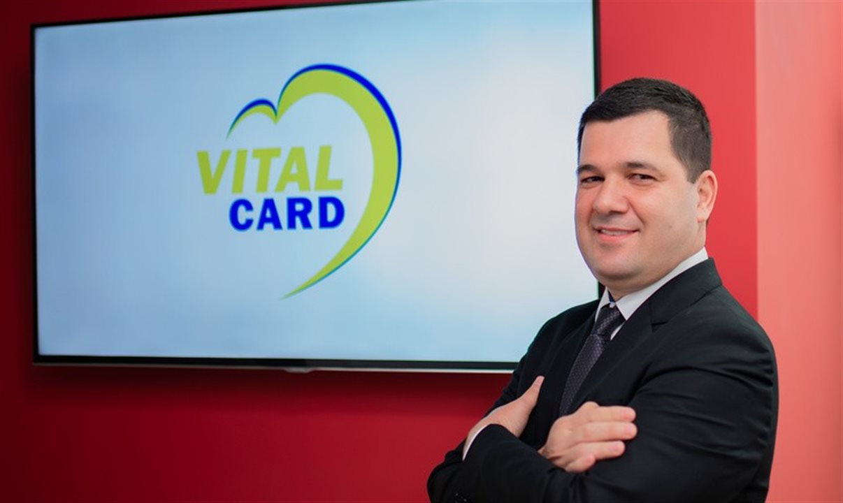  O diretor comercial da Vital Card, Luciano Bonfim