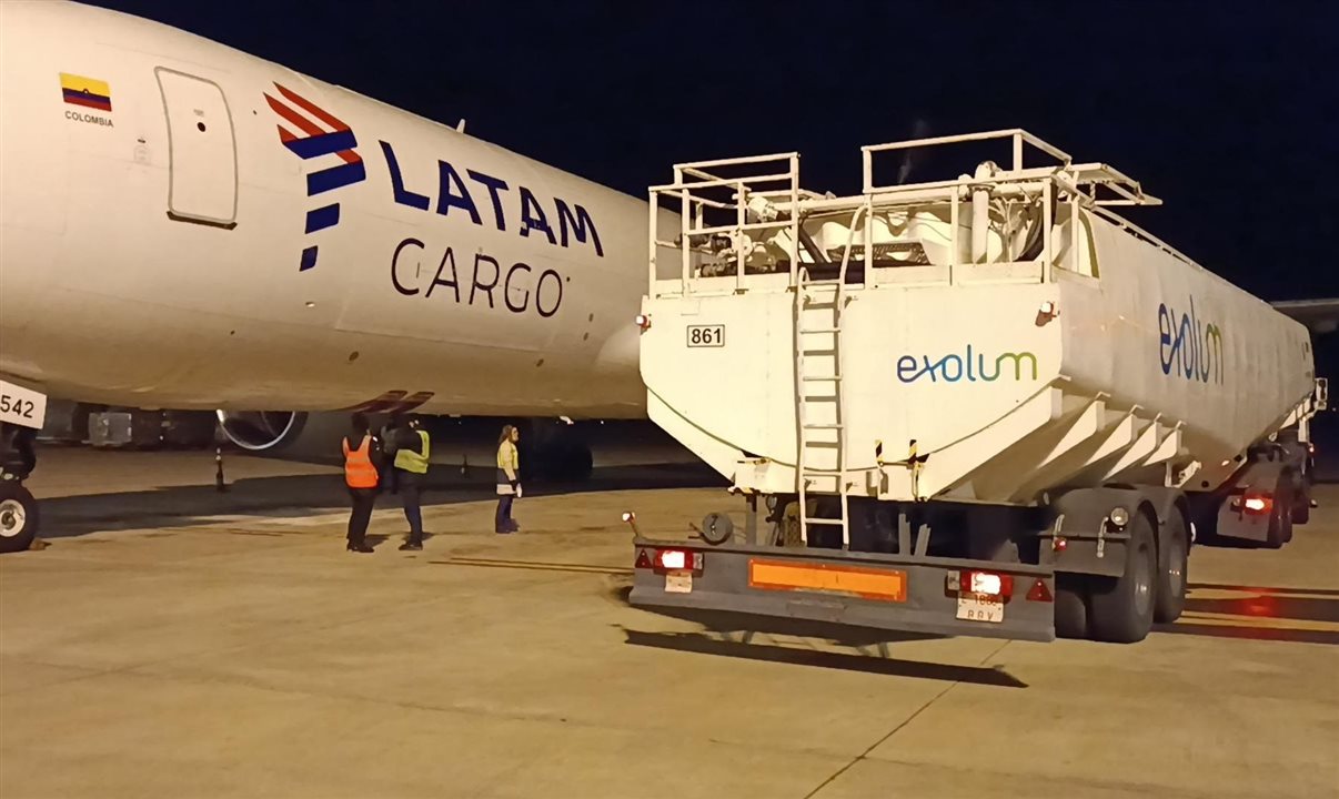 O voo partiu de Zaragoza (Espanha) com destino à América do Norte
